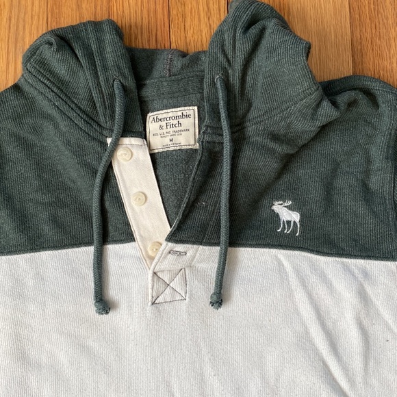 Abercrombie Hoodie - Picture 4 of 4